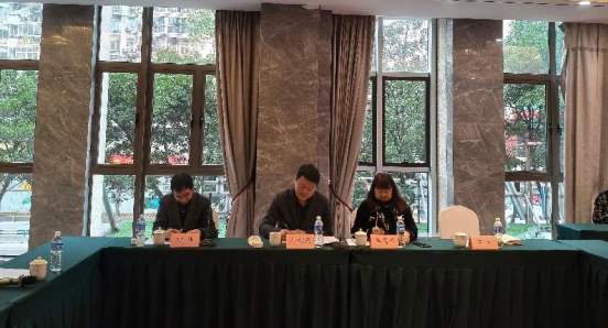 學(xué)會(huì)參訪協(xié)會(huì)、研究院、企業(yè)，共探合作發(fā)展新路徑