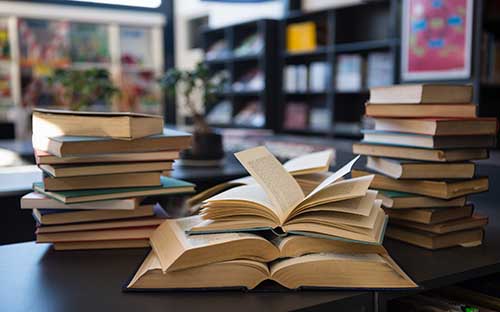 成人高考學(xué)校什么時候發(fā)錄取通知書？錄取通知書怎么查詢？