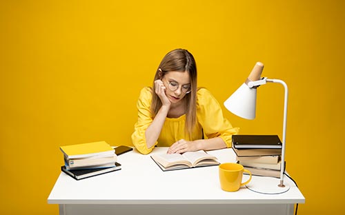 自考成人高考報(bào)名條件區(qū)別有哪些？