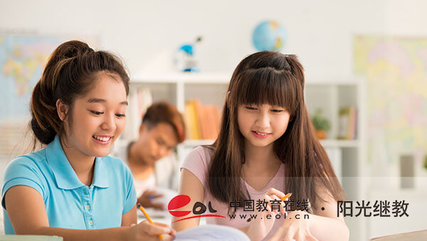 自考報(bào)名時(shí)間是在幾月？有哪些流程？