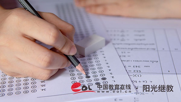 成人高考與開(kāi)放大學(xué)哪個(gè)比較好？區(qū)別在哪？