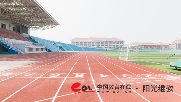 安徽成人高考是免試入學嗎？有什么條件？