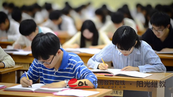 杭州成人高考報(bào)名人數(shù)有多少？報(bào)考要求有哪些？
