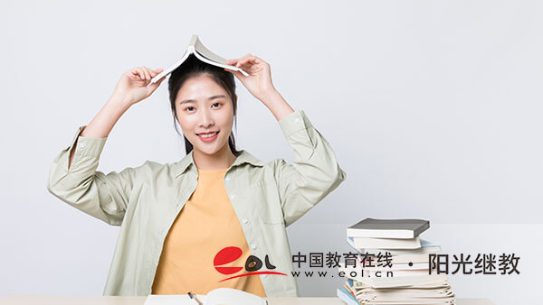 成人高考哪里報名好？需要注意哪些事項？