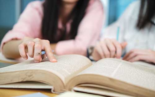 澳洲大學(xué)本科留學(xué)難嗎？澳大利亞本科留學(xué)條件是什么？