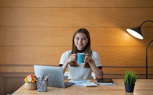 國內(nèi)預科留學本科費用高嗎