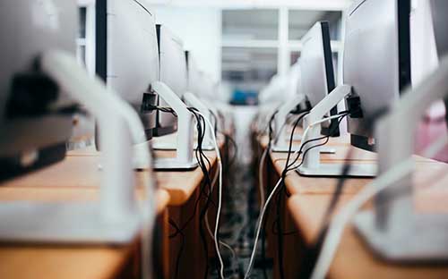 英國留學電力專業(yè)對口方向有哪些，可以選什么