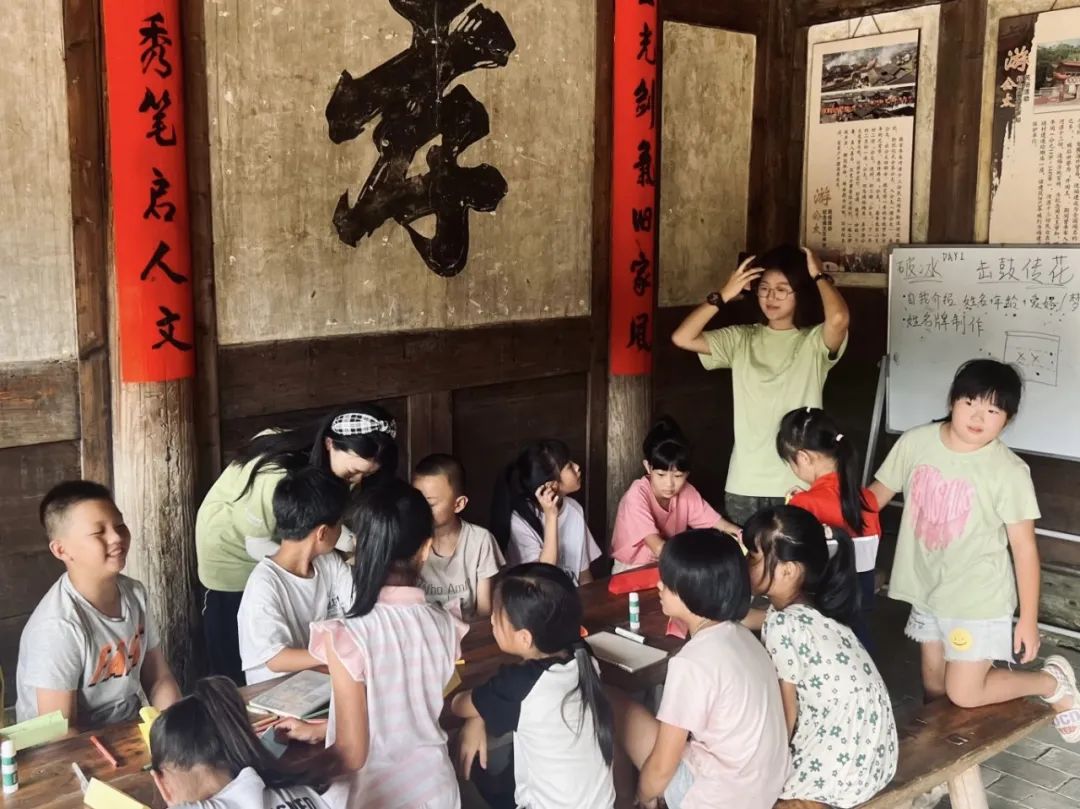 專訪｜狂攬12封世界名校OFFER、18w+獎(jiǎng)學(xué)金，轉(zhuǎn)軌成功的她有話說(shuō)！