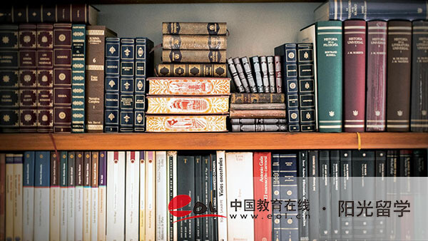 中國傳媒大學(xué)2+2中外合作國際本科費(fèi)用多少錢一年
